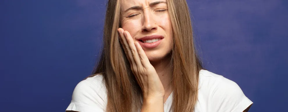 possible-issues-side-effects-of-teeth-whitening-blog